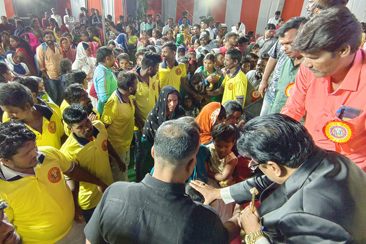 Thousands gathered at the three days prayer meeting held at Bidar, Karnataka by Grace Ministry on 26th, 27th and 28th of November, 2021 on the grounds of St Paul's Church. 